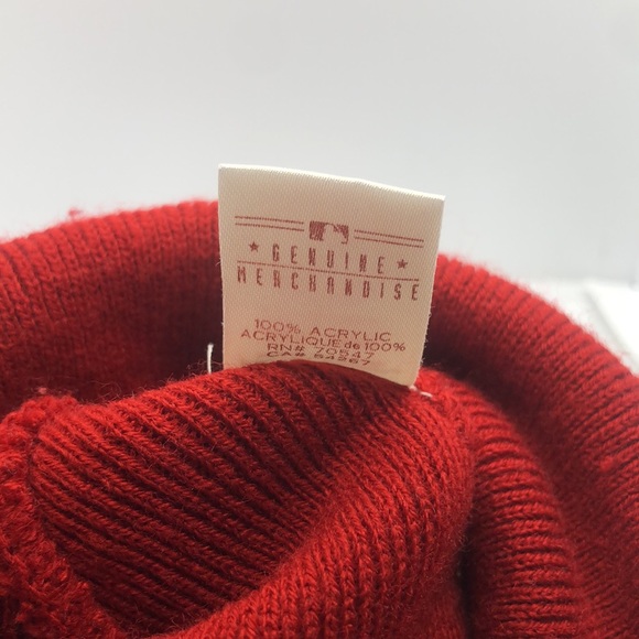 Philadelphia Phillies authentic winter knit ski hat - Picture 2 of 3